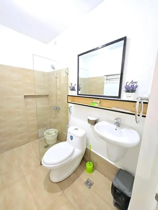 Semesterbostad Cozy 4Br Diamond Near Airport D'Arches Place Davao City